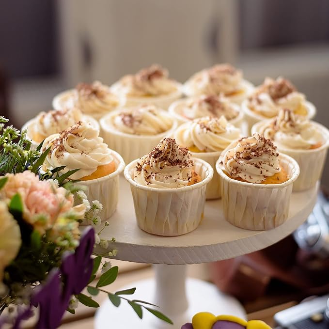 White Cupcake Liners, 200pcs Muffin Baking Cups,Ramekin Holders, Heavy Duty Oil proof Wrappers for