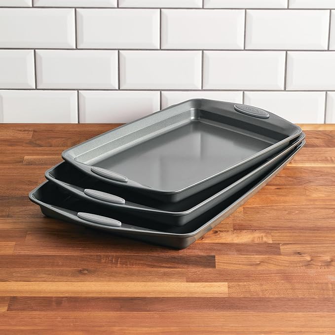 Rachael Ray Nonstick Bakeware Set with Grips, Nonstick Cookie Sheets / Baking Sheets - 3 Piece