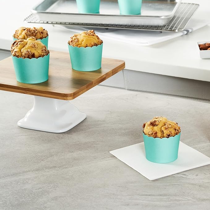 Panificio 3 Ounce Cupcake Wrappers, 200 Scalloped Baking Cups - Oven-Ready, Greaseproof, Turquoise