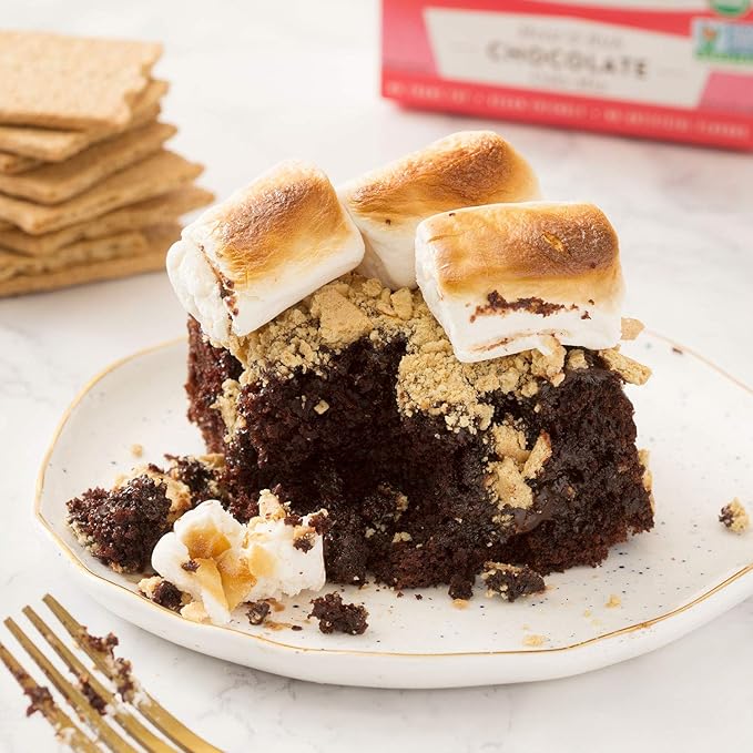 Miss Jones Baking Organic Cake and Cupcake Mix, Non-GMO, Vegan-Friendly, Moist and Fluffy: