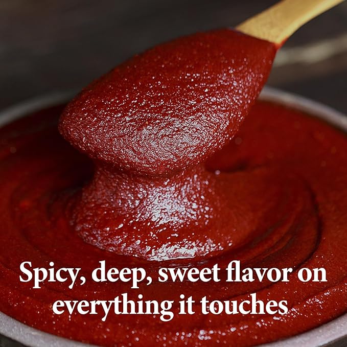 Wang Gochujang - Traditional Korean Red Chili Pepper Paste, Made with All Natural Ingredients