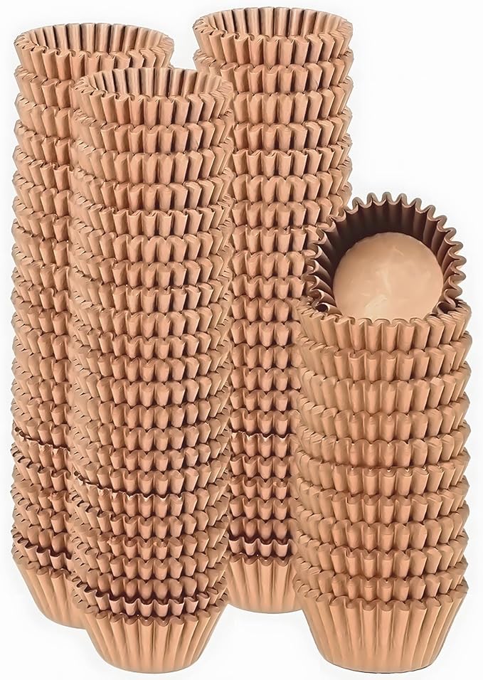 qiqee 600 Count Mini Cupcake Liners Natural Muffin Liners Food Grade Brown Baking Cups Paper No