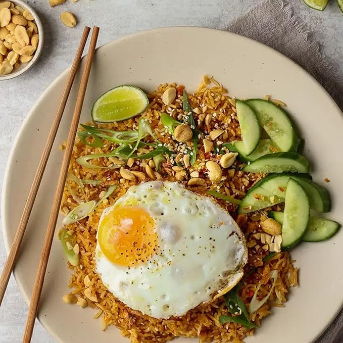 Angus & Oink | Sriracha Seasoning | Tangy Thai Spice Blend | Perfect for Eggs, Noodles, and Shrimp