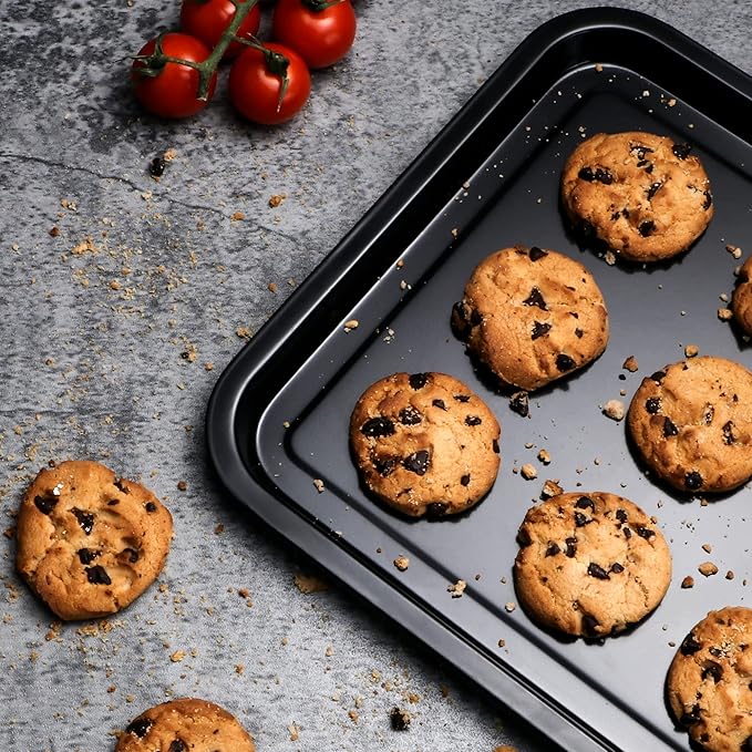 HONGBAKE 2 Pack Quarter Sheet Pan for Baking - Nonstick 13.8 x 9.8 Small Cookie Sheet with Wider