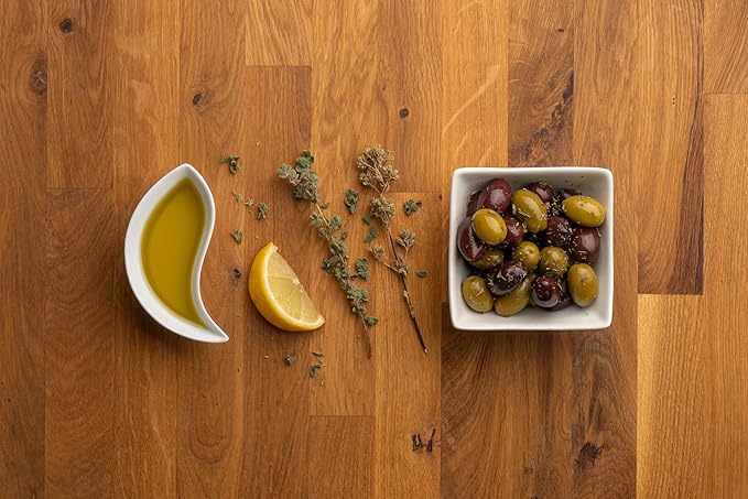 Pack of 4 Mixed Olives in Vacuum, Black Kalamon Olives mixed with Green Olives Marinated in Lemon