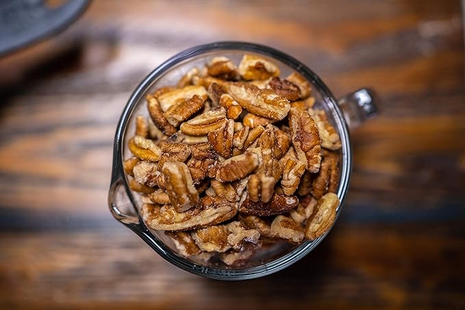 La Nogalera - 100% Natural and Fresh Crop of Chopped Pecans in 5 lbs Vacuum Sealed Bag. Raw Pecan