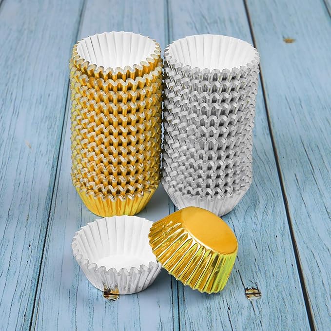 Elcoho 600 Pieces 1.25 Inch Mini Foil Metallic Cupcake Liners Muffin Paper Cases Baking Cups, Gold