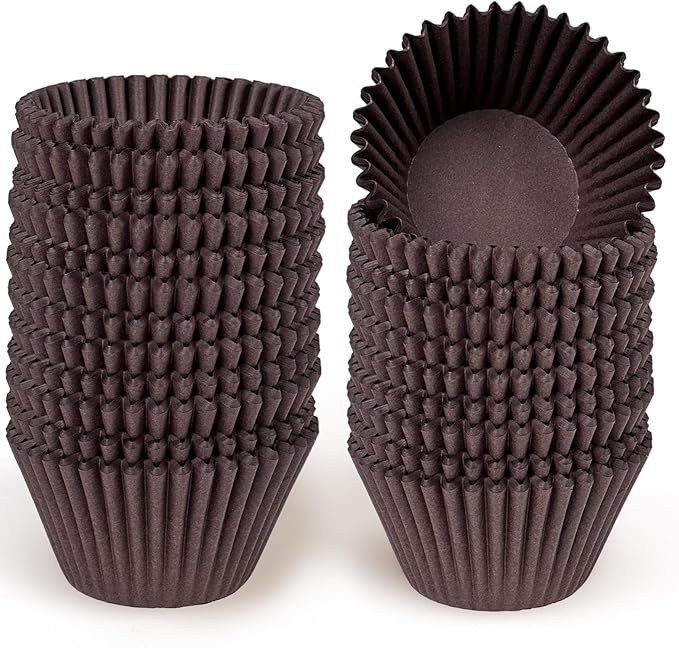 qiqee 300 Count Jumbo Cupcake Liners Coffee Muffin Liners Food Grade Jumbo Size Baking Cups Paper