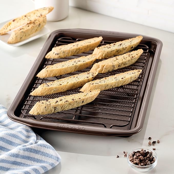 Circulon Nonstick Bakeware Set with Nonstick Cookie Sheet / Baking Sheet and Cooling Rack - 2