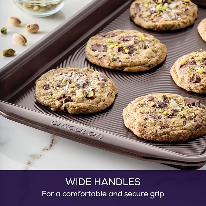 Circulon Nonstick Bakeware Set with Nonstick Cookie Sheet / Baking Sheet and Cooling Rack - 2