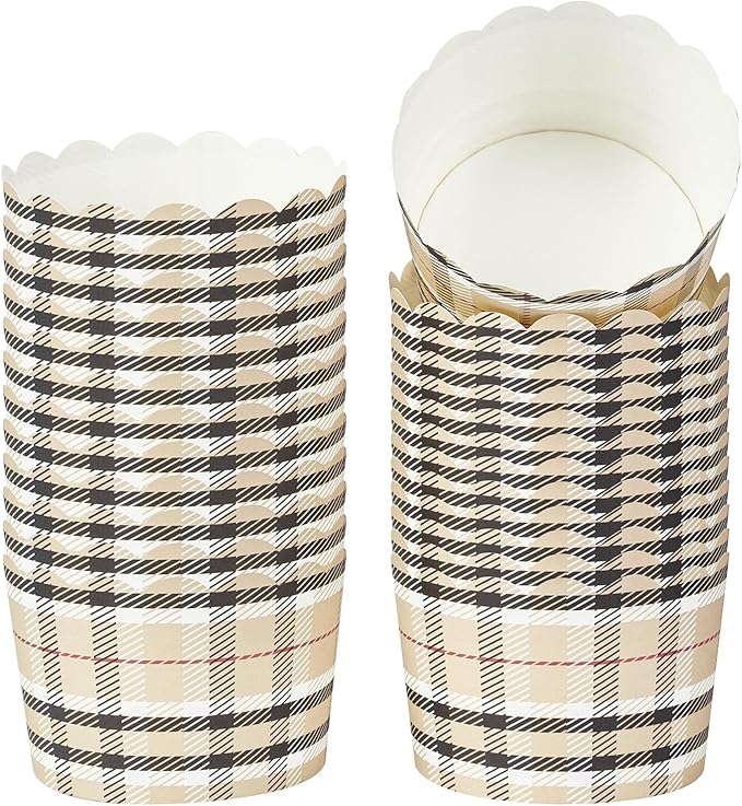 Panificio 10 Ounce Cupcake Wrappers, 200 Scalloped Baking Cups - Oven-Ready, Greaseproof, Plaid