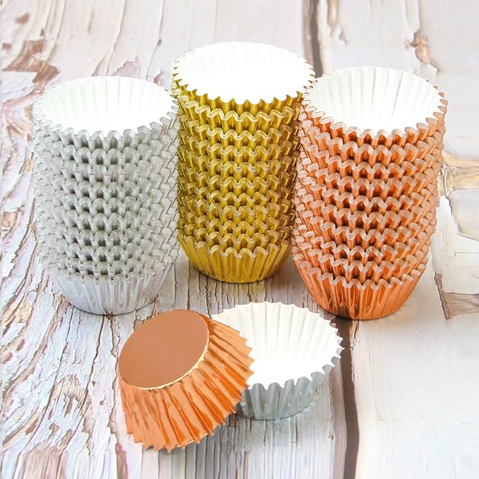 Elcoho 600 Pieces 1.25 Inch Mini Foil Metallic Cupcake Liners Muffin Paper Cases Baking Cups, Gold