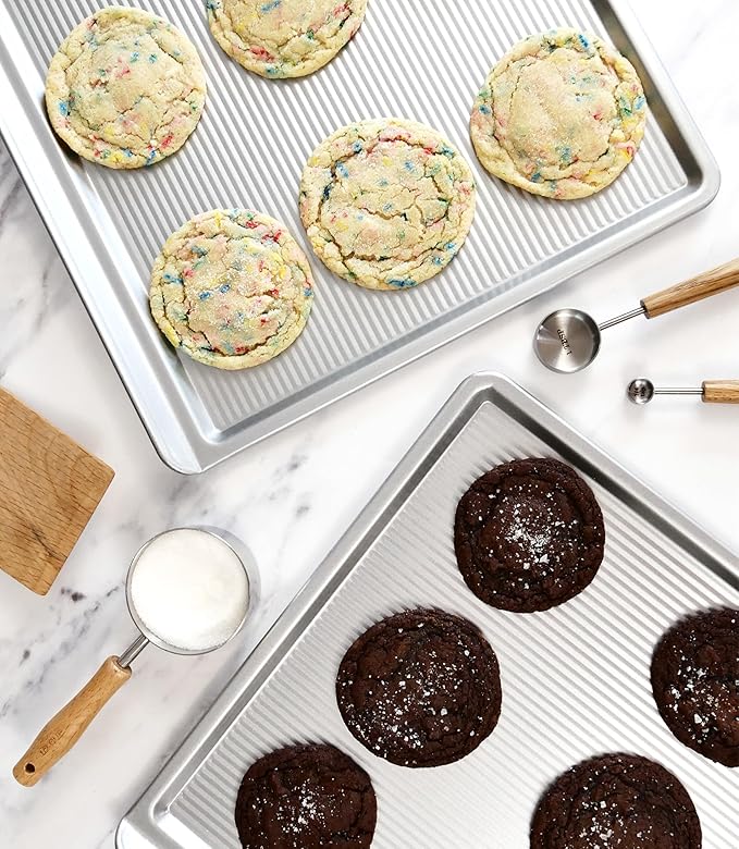 USA Pan Bakeware Cookie Sheet, Warp Resistant Nonstick Baking Pan, Made in the USA from Aluminized