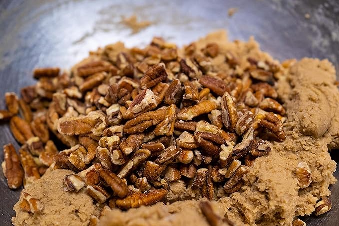 La Nogalera - 100% Natural and Fresh Crop of Chopped Pecans in 5 lbs Vacuum Sealed Bag. Raw Pecan