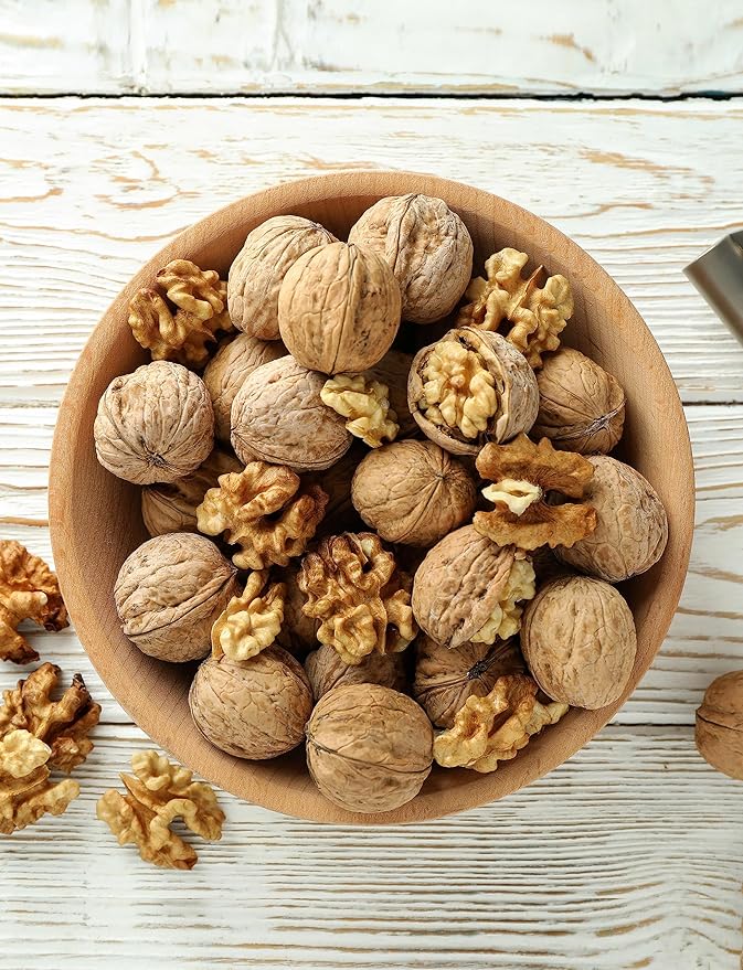 Anna and Sarah Walnuts in Shell, Jumbo, Fresh, Buttery Taste, Easy to Crack, California Chandler