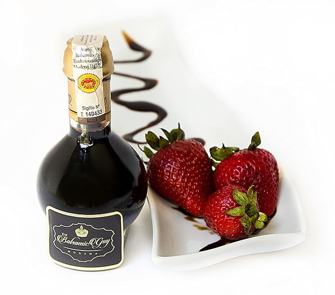Balsamic Vinegar of Modena Traditional 25 year old DOP certified. Aceto Balsamico Tradizionale