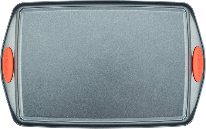 Rachael Ray 55673 Nonstick Bakeware Set with Grips includes Nonstick Bread Pan, Baking Pans and