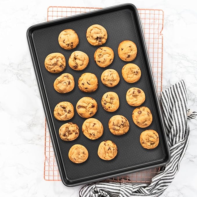 Tiawudi Baking Sheet Pan Set, 0.8mm Thick Heavy Duty Cookie Sheet with Diamond Texture Pattern