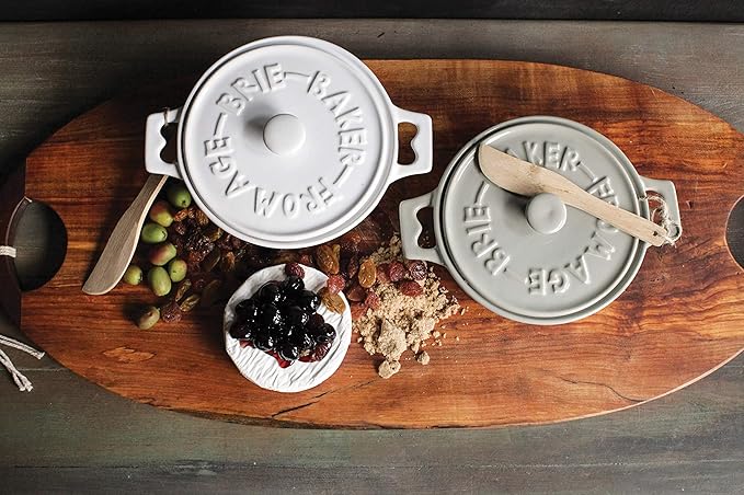 Creative Co-Op Brie Bakers with Lids & Wood Spreaders (Set of 2 Colors)