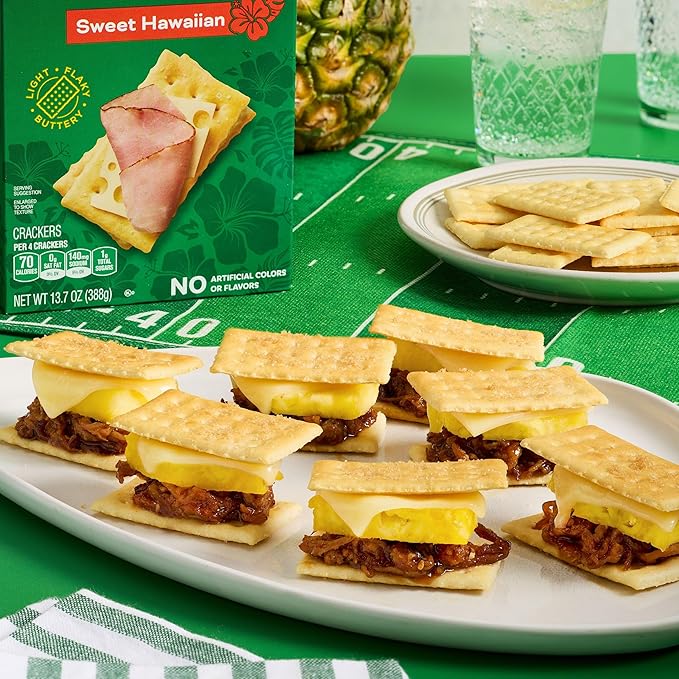 Club Crackers, Lunch Snacks, Snack Crackers, Sweet Hawaiian, 13.7oz Box (1 Box)