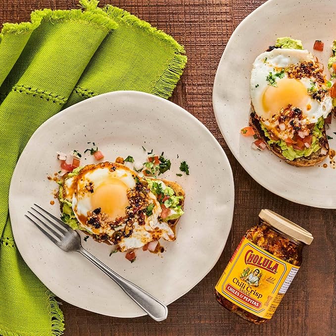 Cholula Chili Crisp Sauce, Chiles & Pepitas, Crunchy Topping for Tacos, Tostadas, Eggs, Pizza and More, 8 oz
