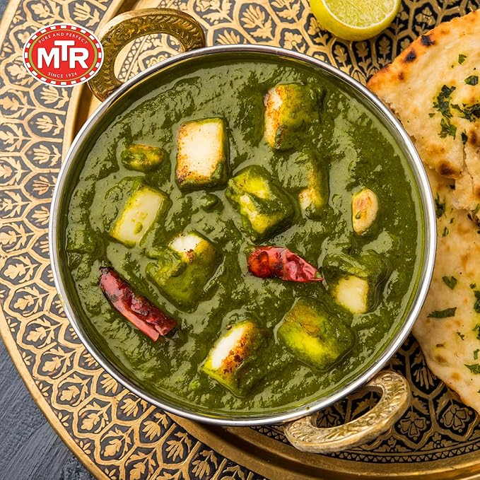 MTR - Minute Meals: Palak Paneer - Spiced Spinach Gravy with Cottage Cheese - Tasty Indian Meal